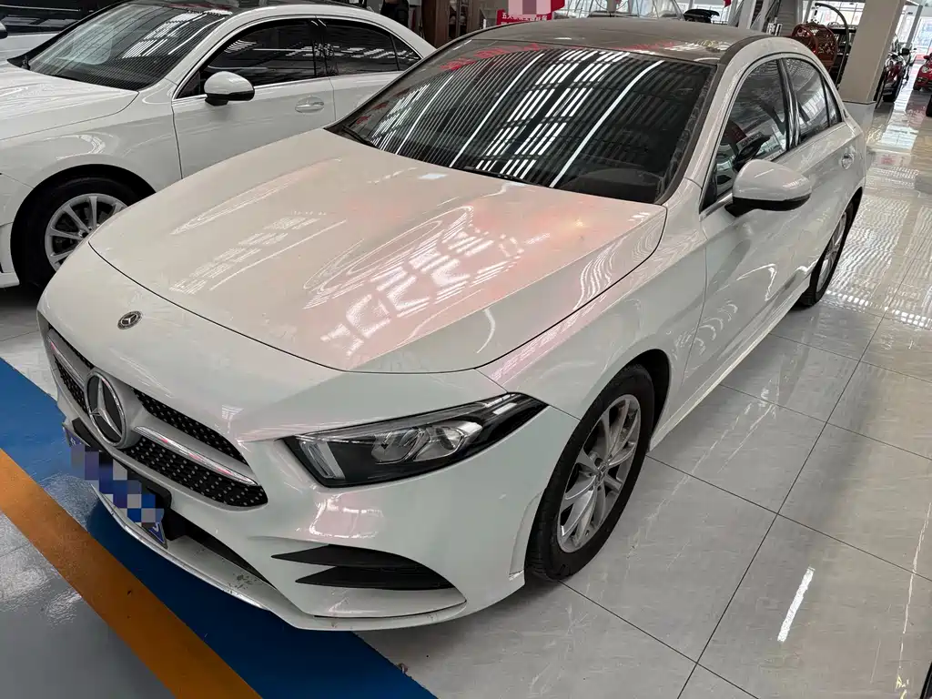 MERCEDES-BENZ A CLASS