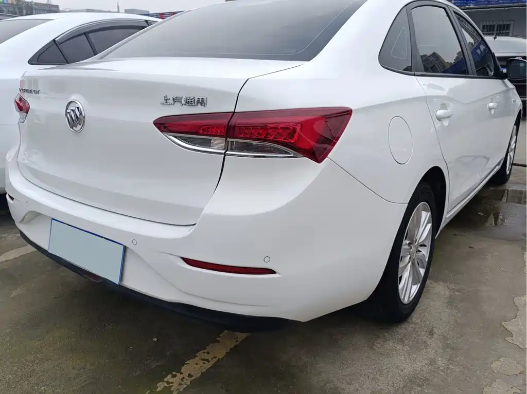 Buick Excelle — миниатюра 16