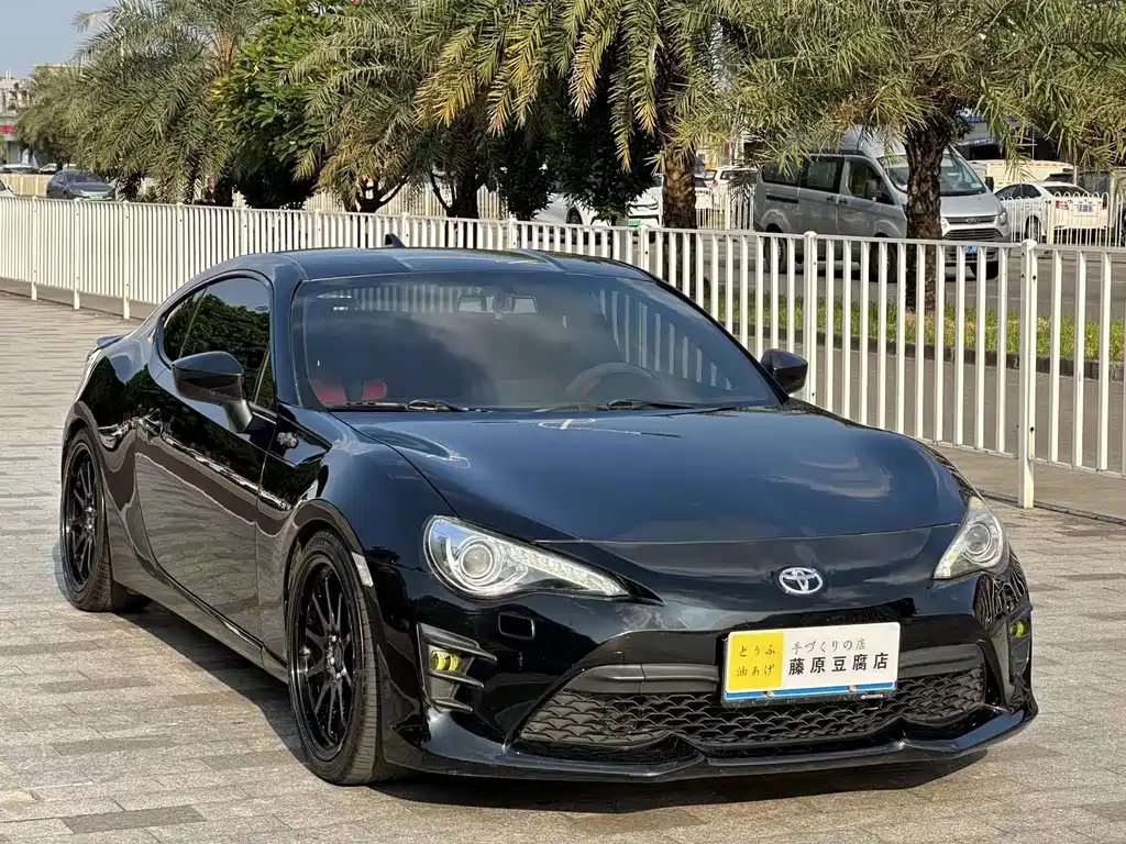 Toyota 86 — миниатюра 3