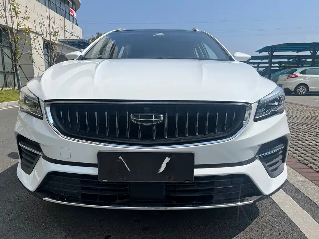 Geely Emgrand S — миниатюра 2