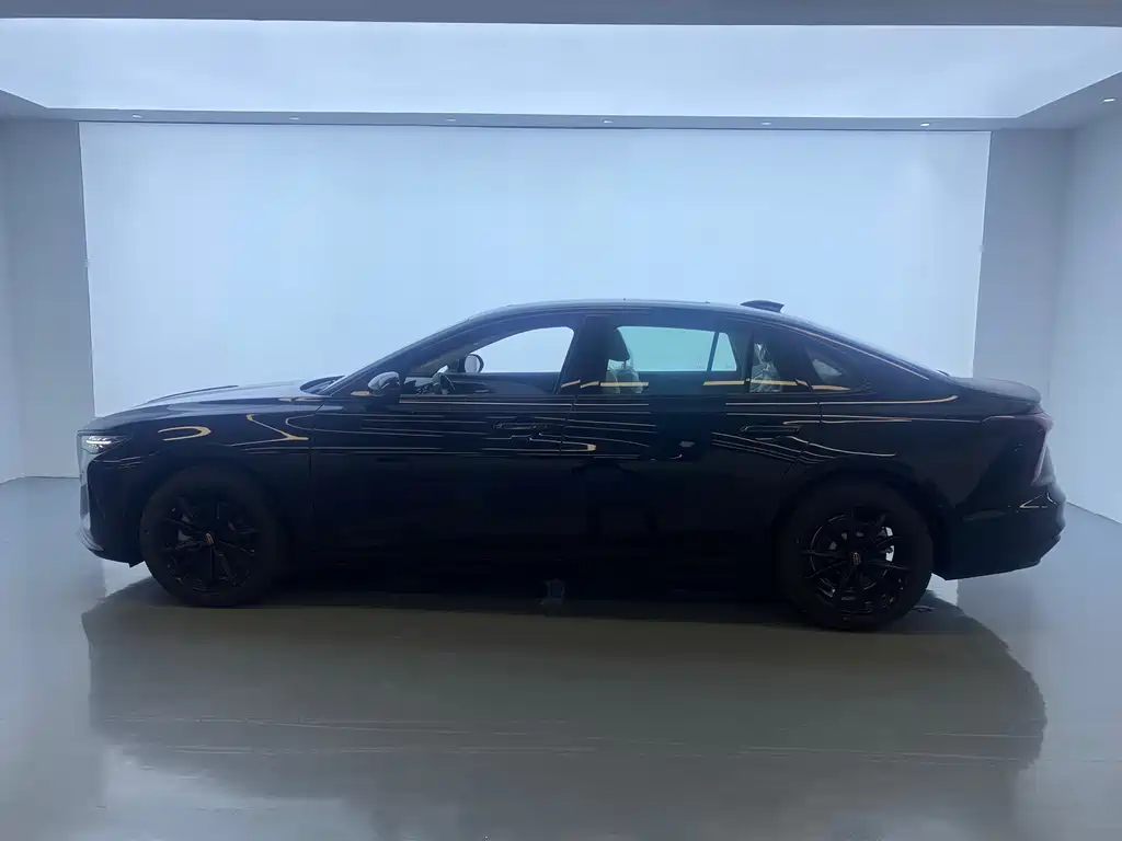 Hongqi H5 2025 1.5T DCT