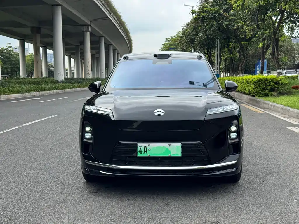 NIO ES8 2026 мест Executive Luxury
