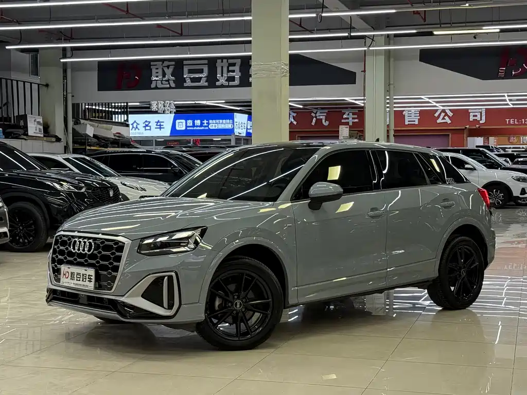 Audi Q2L 2022