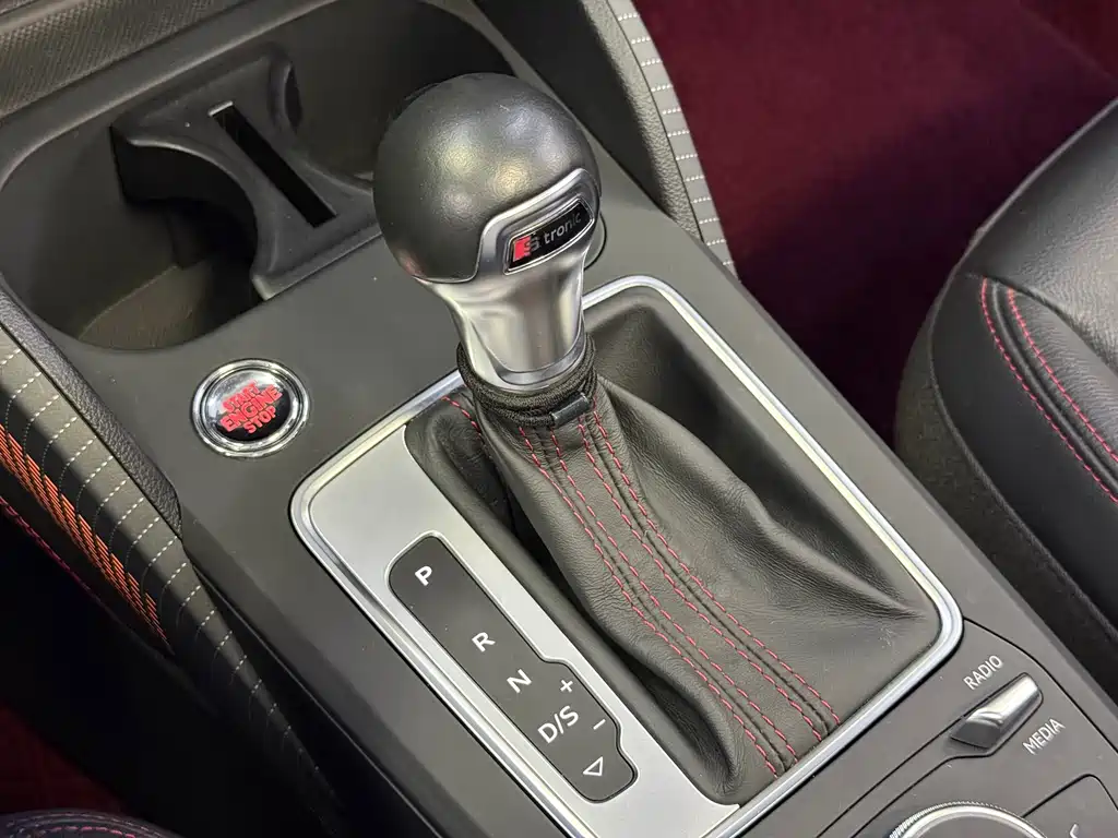 Audi Q2L 2022 35 TFSI