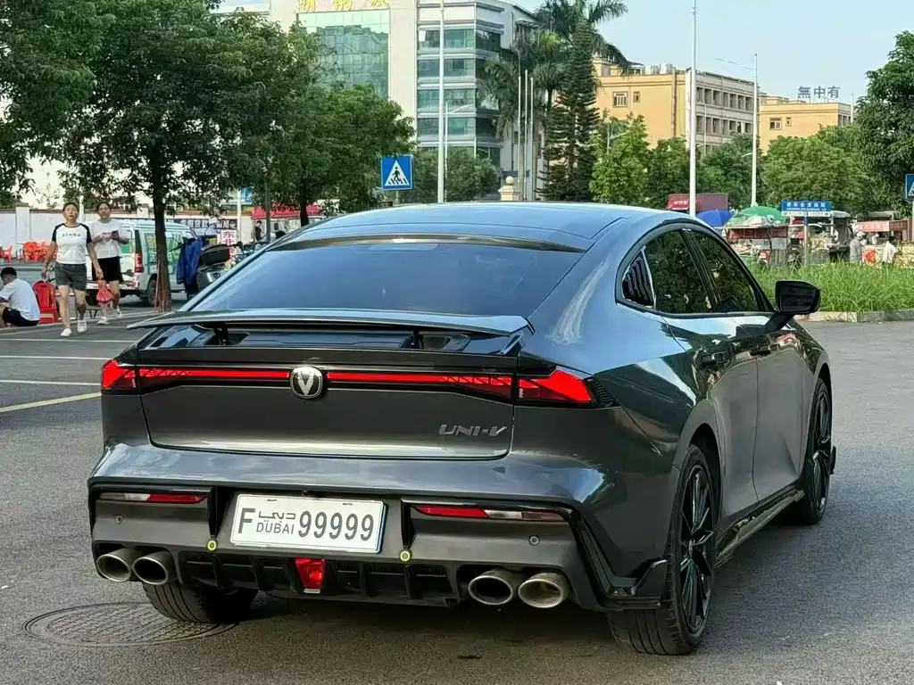 Changan UNI-V — миниатюра 9