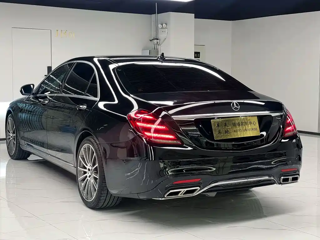 Mercedes-Benz S-Class — миниатюра 11