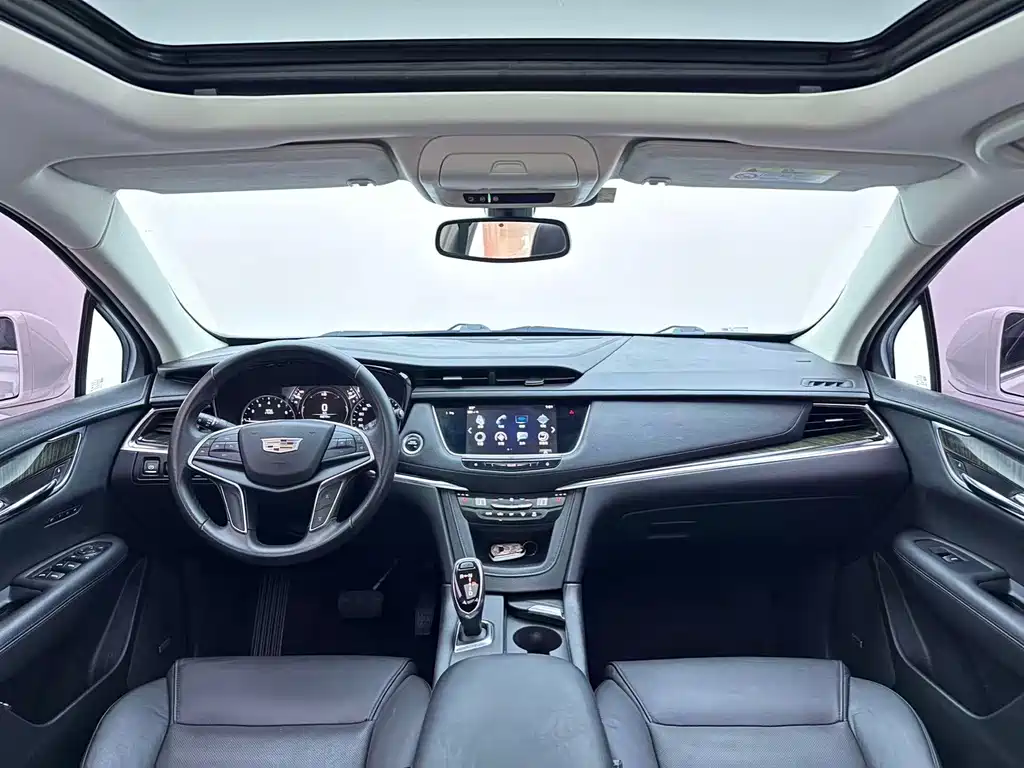 Cadillac XT5 — миниатюра 12