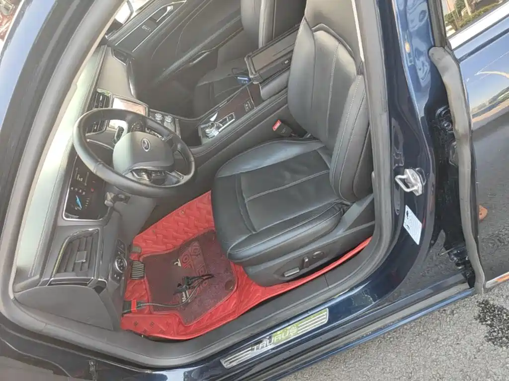 Ford Taurus — миниатюра 15