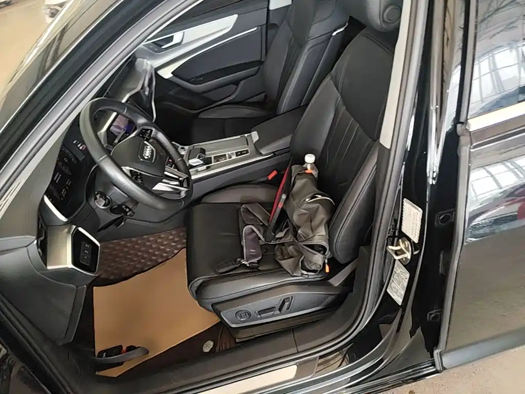 Audi A6L — миниатюра 15
