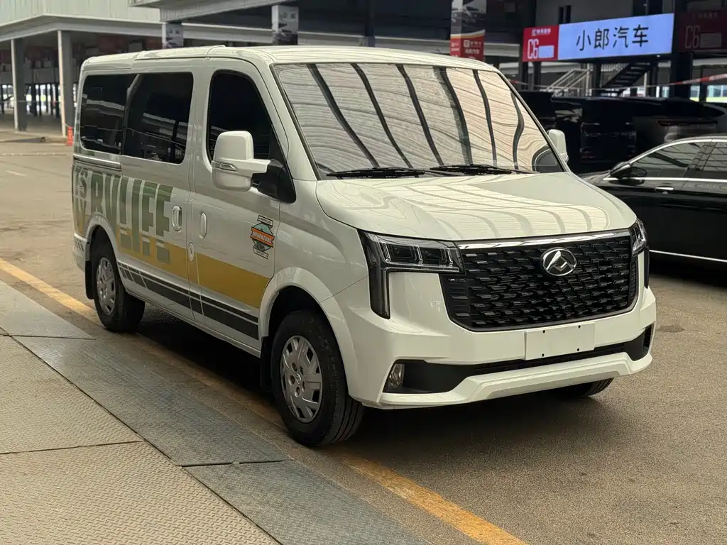 SAIC MAXUS V80 RV