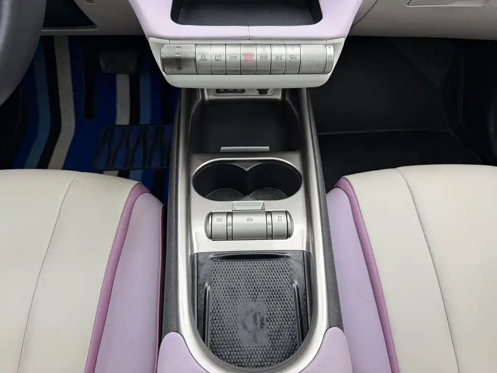 BYD Dolphin — миниатюра 12