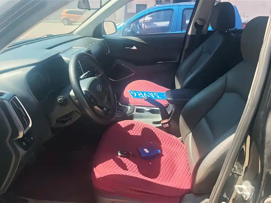Hyundai BAIC Hyundai ix35 ix35 2019 2.0L AT Enjoy V