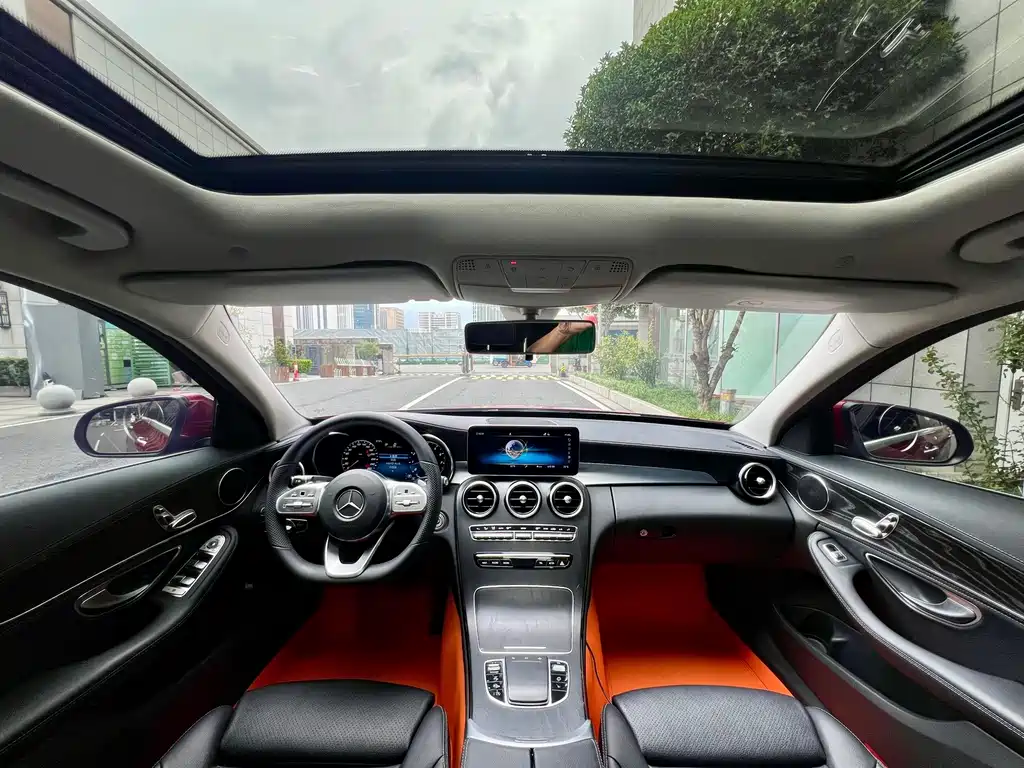 Mercedes-Benz C-Class — миниатюра 16