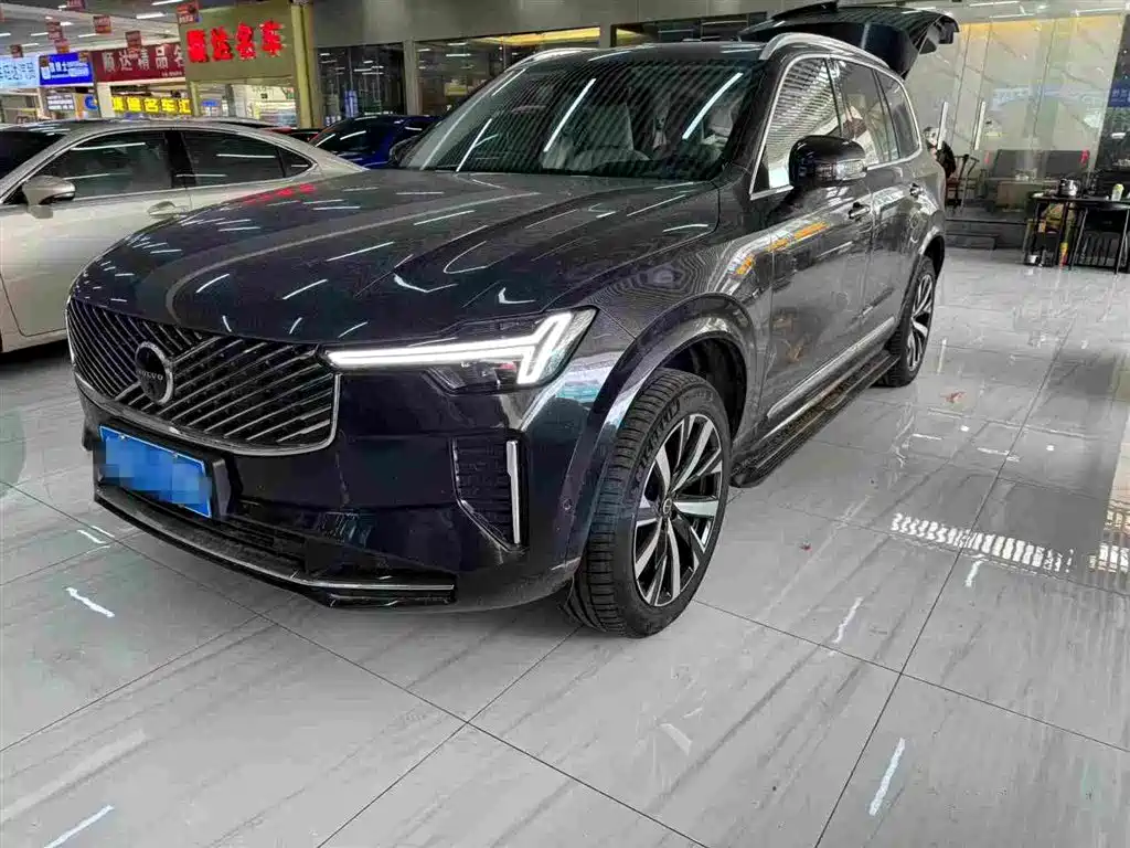 Volvo XC90 2025 B6 Luxury 6 мест