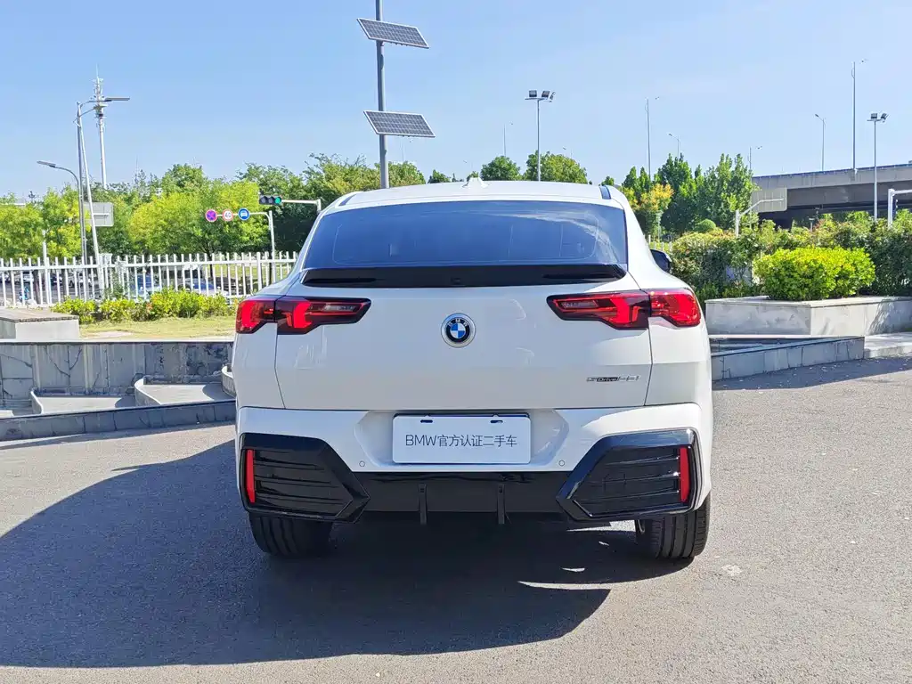 BMW X2 (Import) — миниатюра 17
