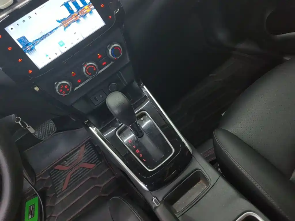 Nissan Sylphy — миниатюра 14