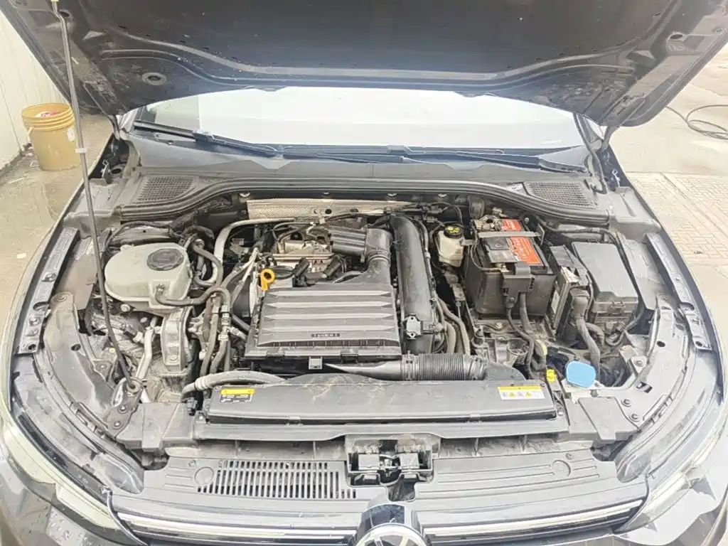 Volkswagen Golf — миниатюра 20