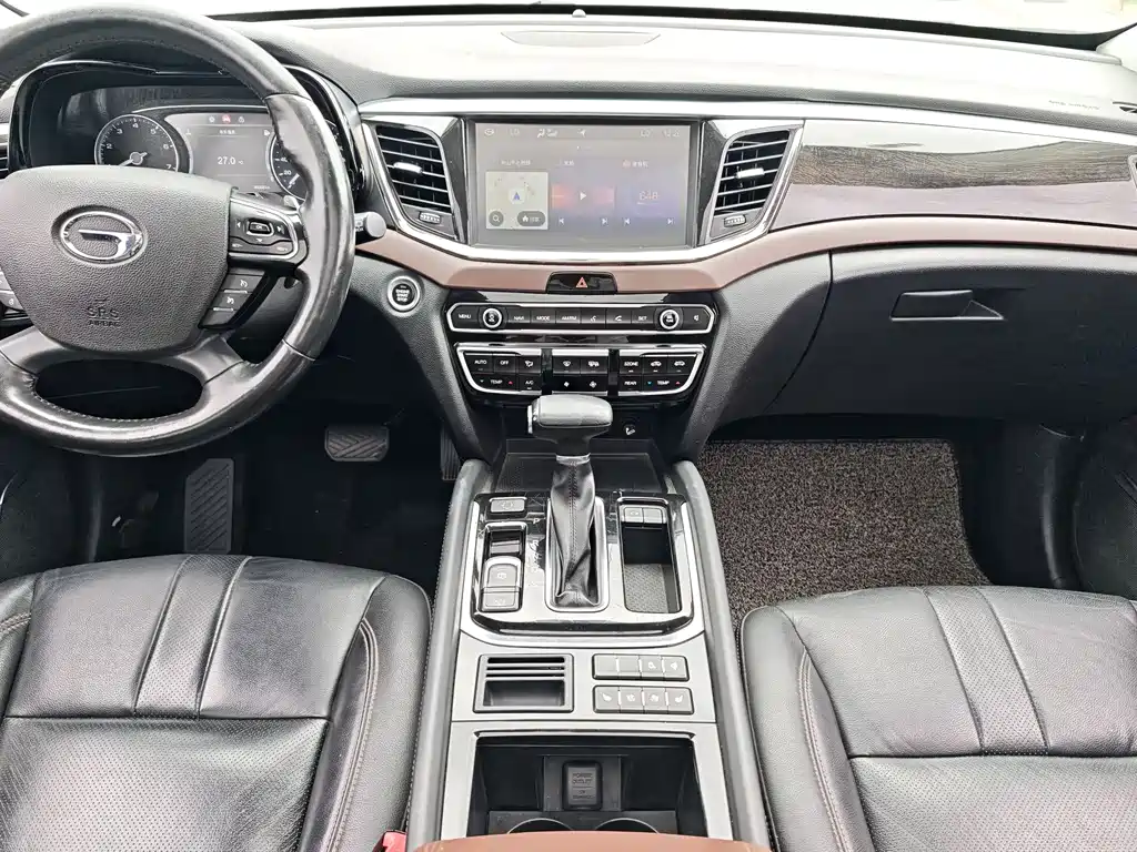 GAC GS8 2017 320T Luxury Smart Connect ( мест)