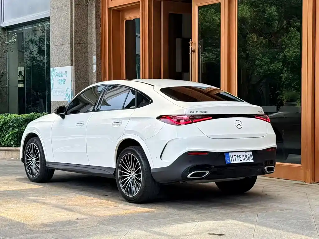 Mercedes-Benz GLC 2025 GLC 300 4MATIC SUV