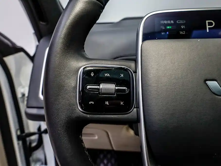 Li Auto Li L7 — миниатюра 13