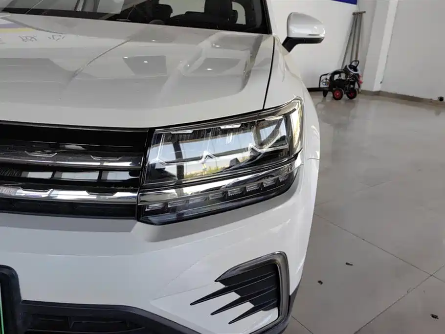 Volkswagen Tharu New Energy — миниатюра 5