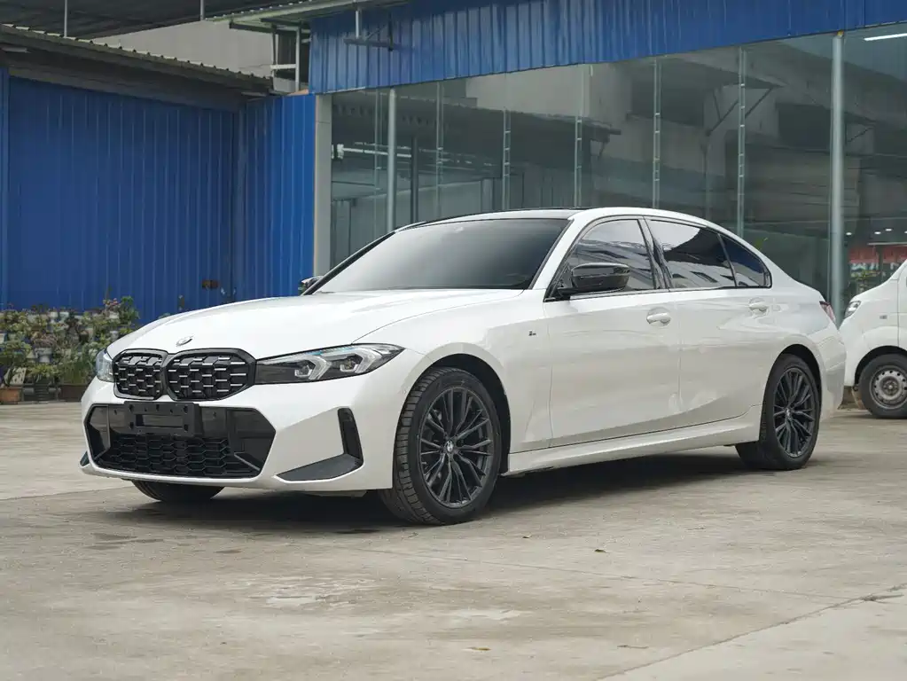 BMW 3 Series 2024