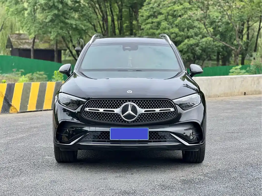 Mercedes-Benz GLC 2024 GLC 300 L 4MATIC Luxury 5 мест