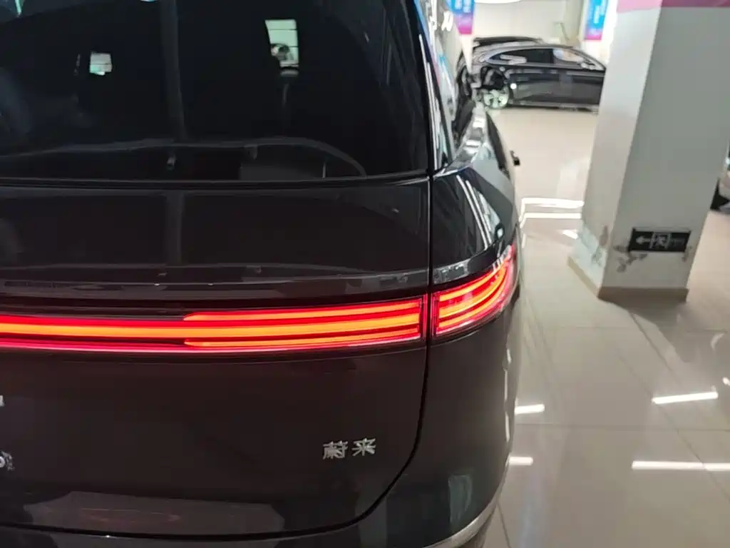 NIO ES8 — миниатюра 8