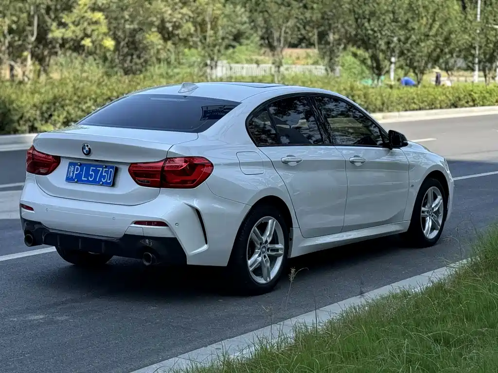BMW 1 Series — миниатюра 8