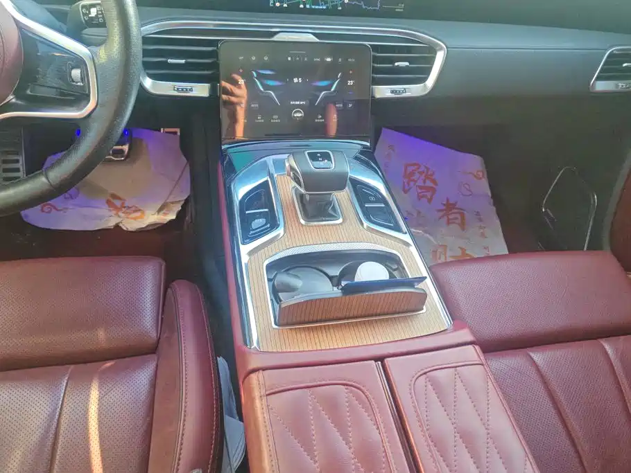 Hongqi Hongqi E-HS9 — миниатюра 16