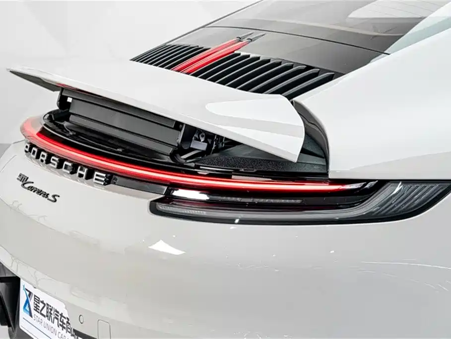 Porsche 911 2022 Carrera 3.0T