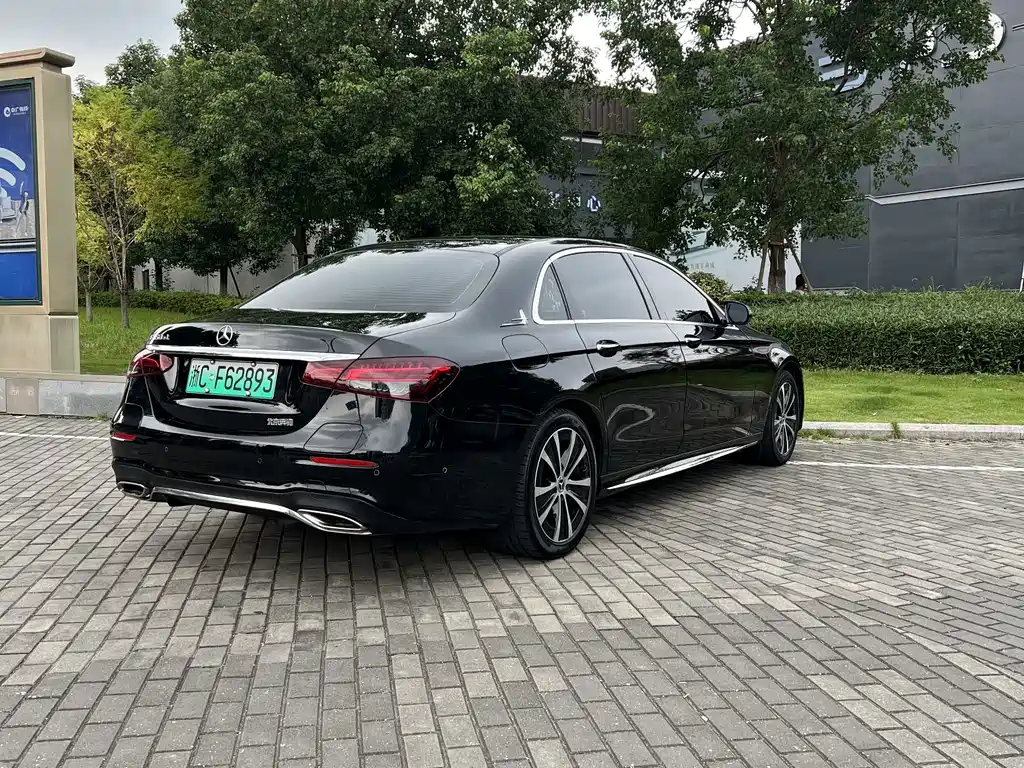 Mercedes-Benz E-Class New Energy — миниатюра 9