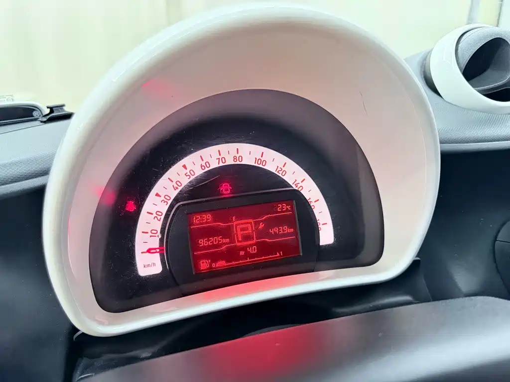 smart Smart Fortwo — миниатюра 9