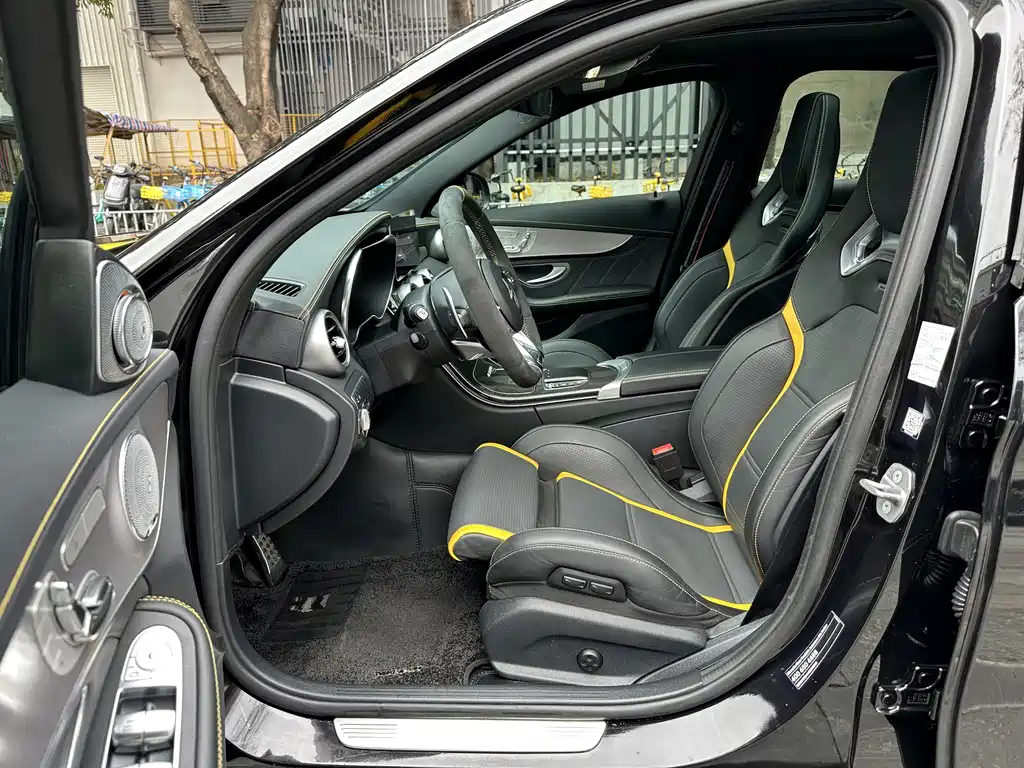 MERCEDES-BENZ C CLASS AMG