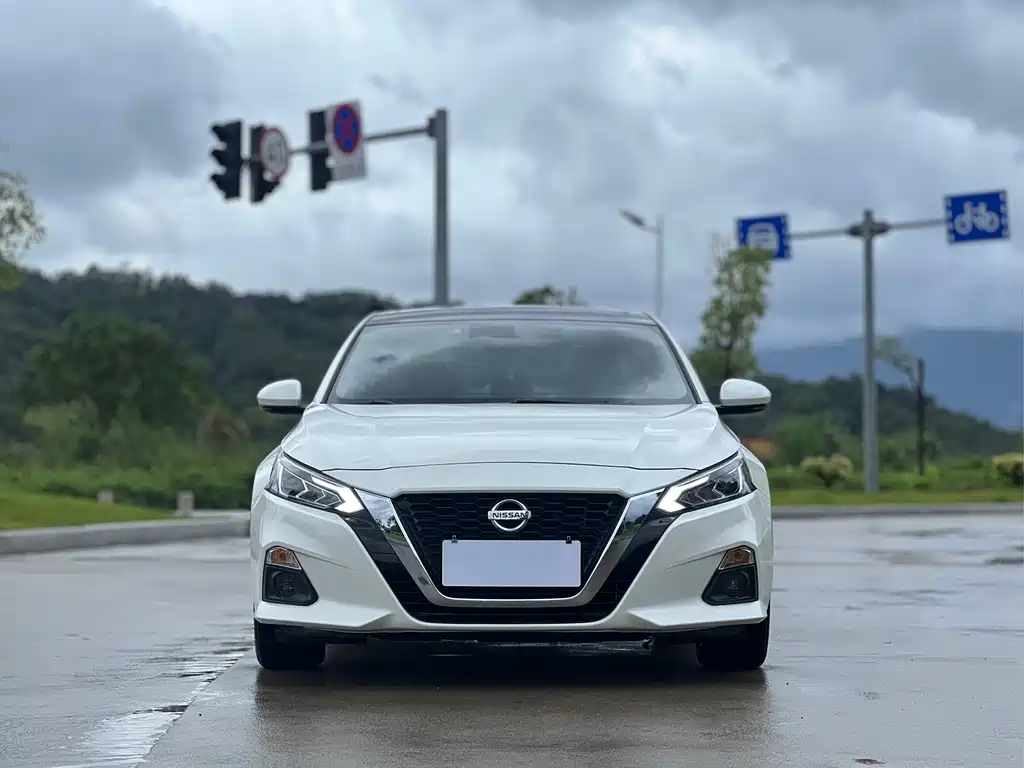 Nissan Teana — миниатюра 2