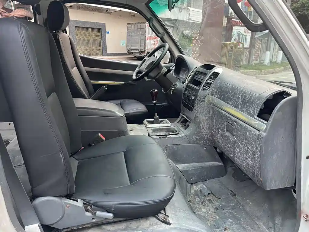 Foton Foton View — миниатюра 9