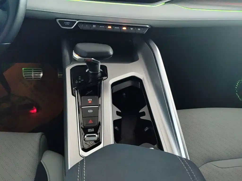 Geely Xingrui — миниатюра 14