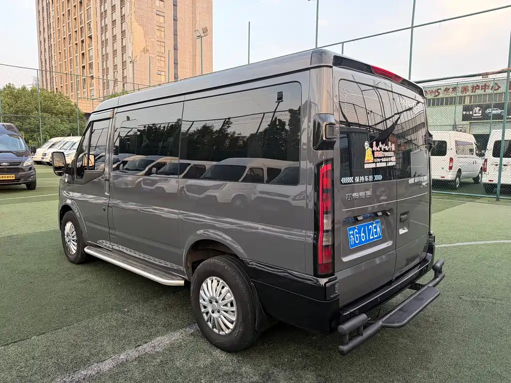 JMC JMC Fushun — миниатюра 9