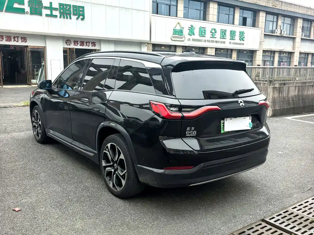 NIO ES8 — миниатюра 6