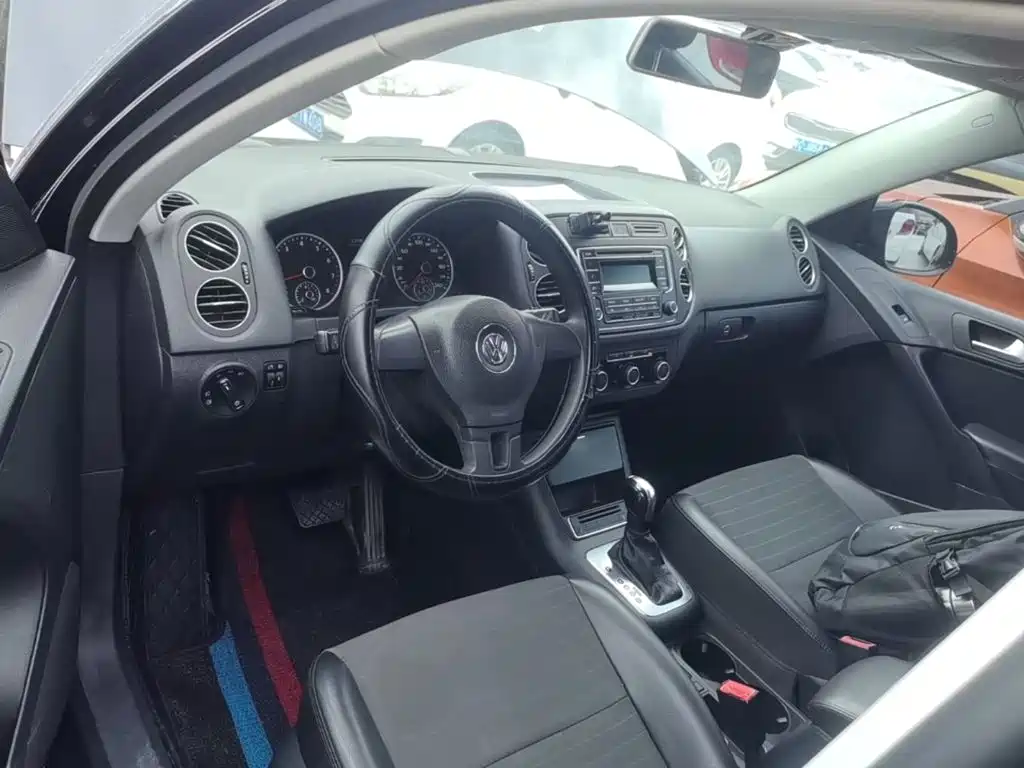 Volkswagen Tiguan — миниатюра 10
