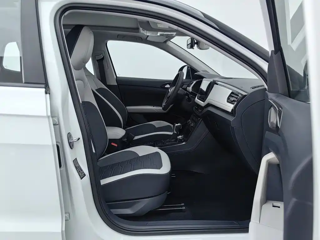 Volkswagen Tharu — миниатюра 23