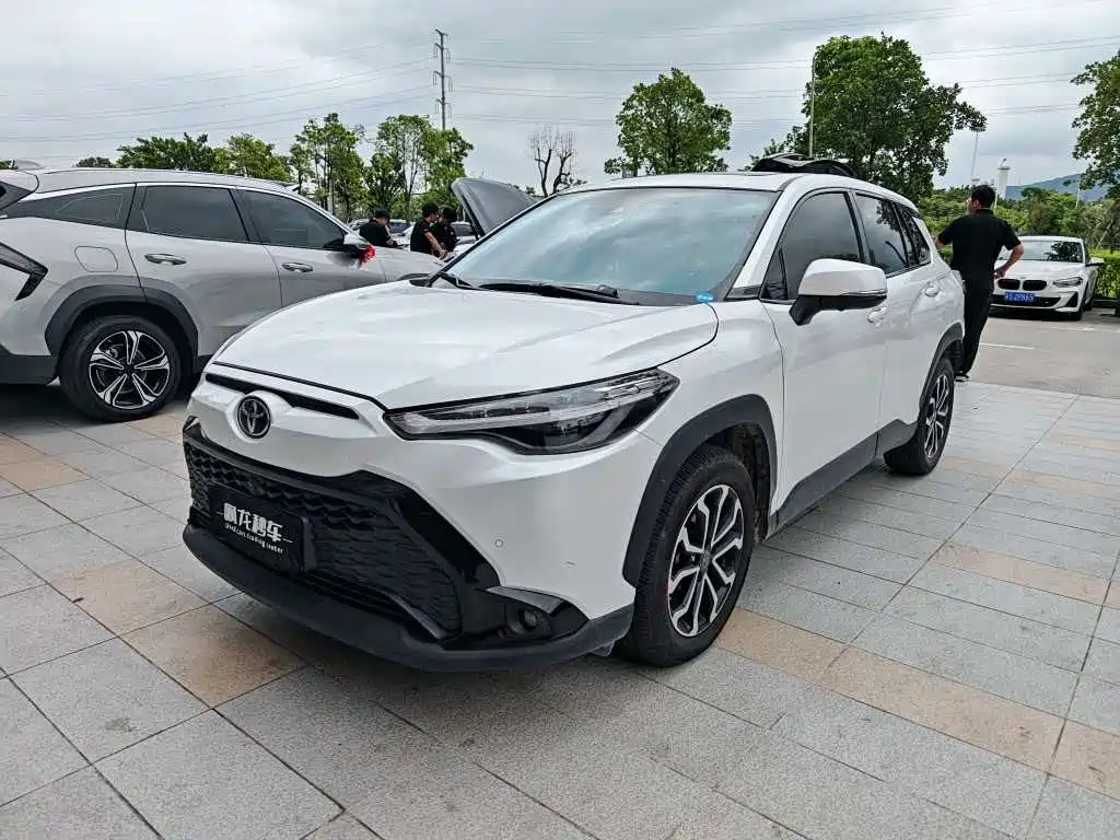 Toyota Frontlander 2022