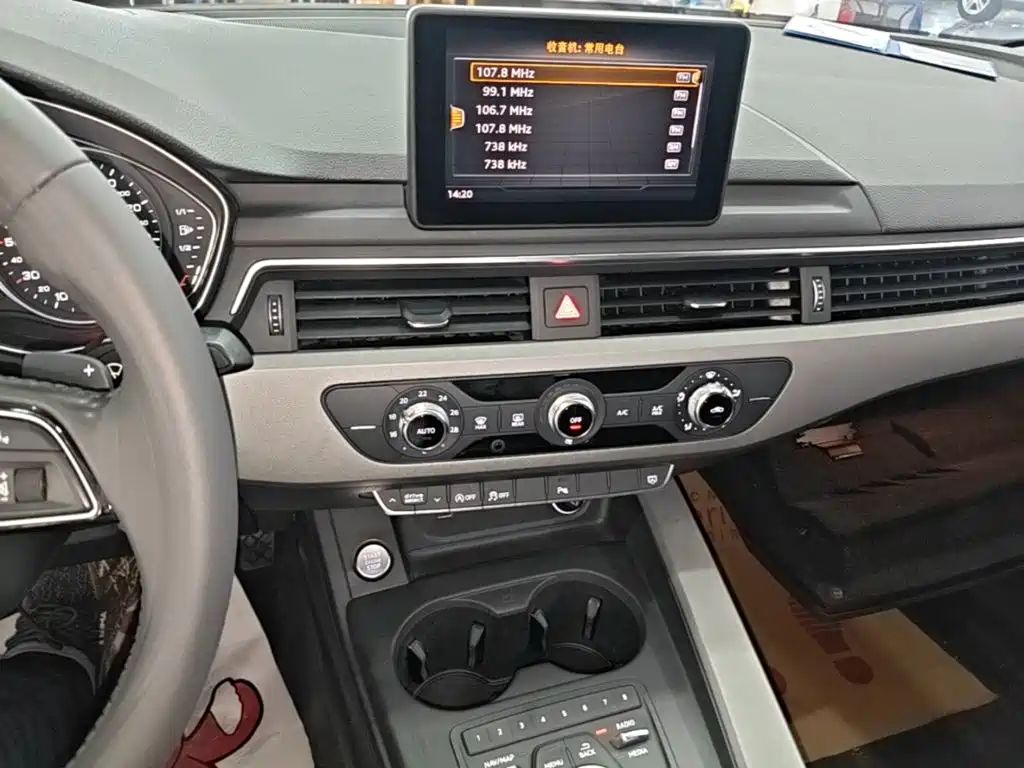 Audi A4L — миниатюра 13
