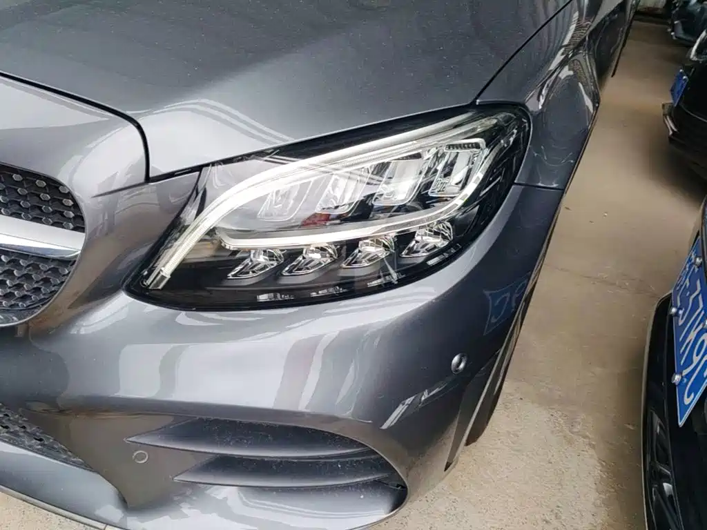 Mercedes-Benz C-Class — миниатюра 24