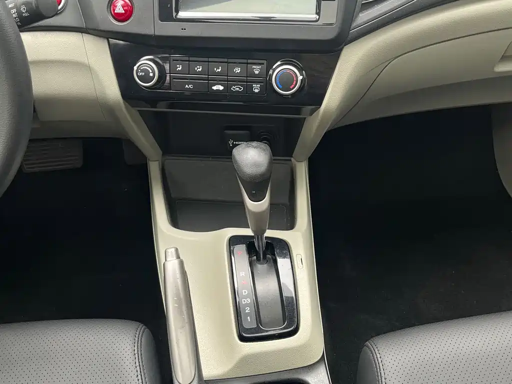 Honda Civic — миниатюра 7