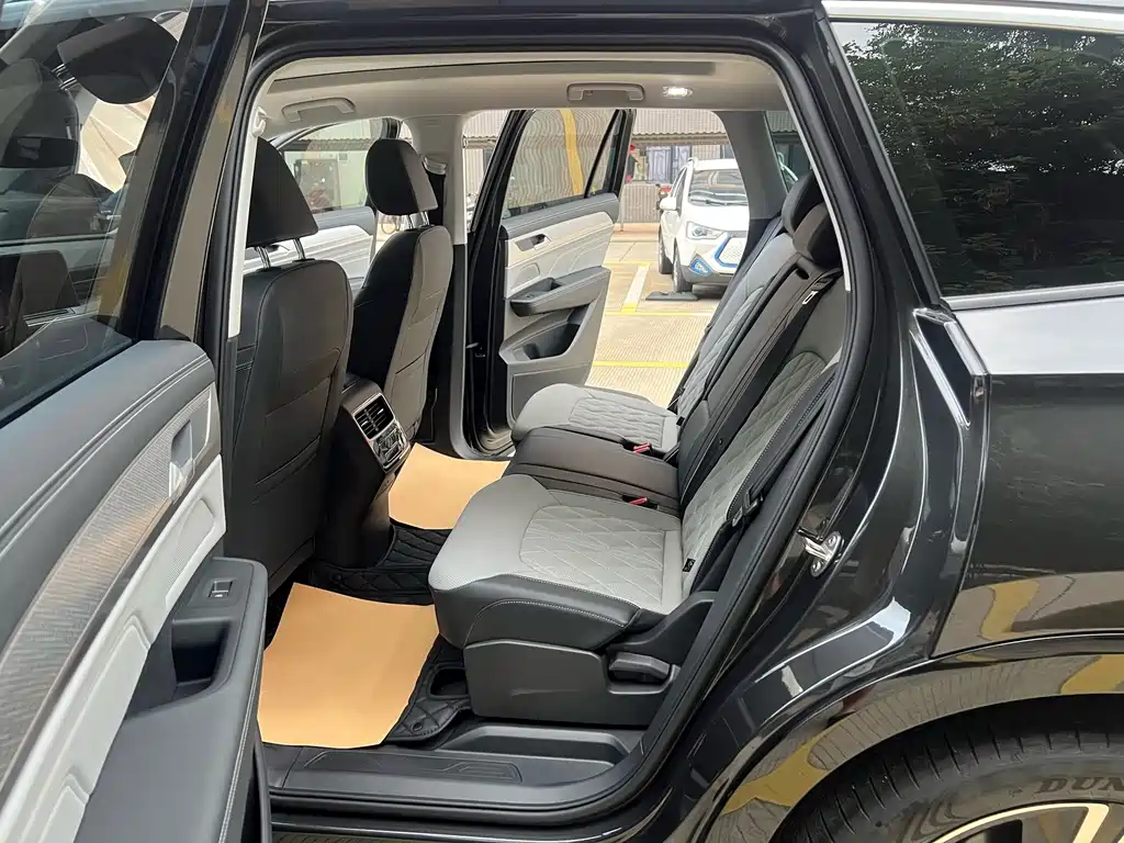 Volkswagen Tavendor — миниатюра 7
