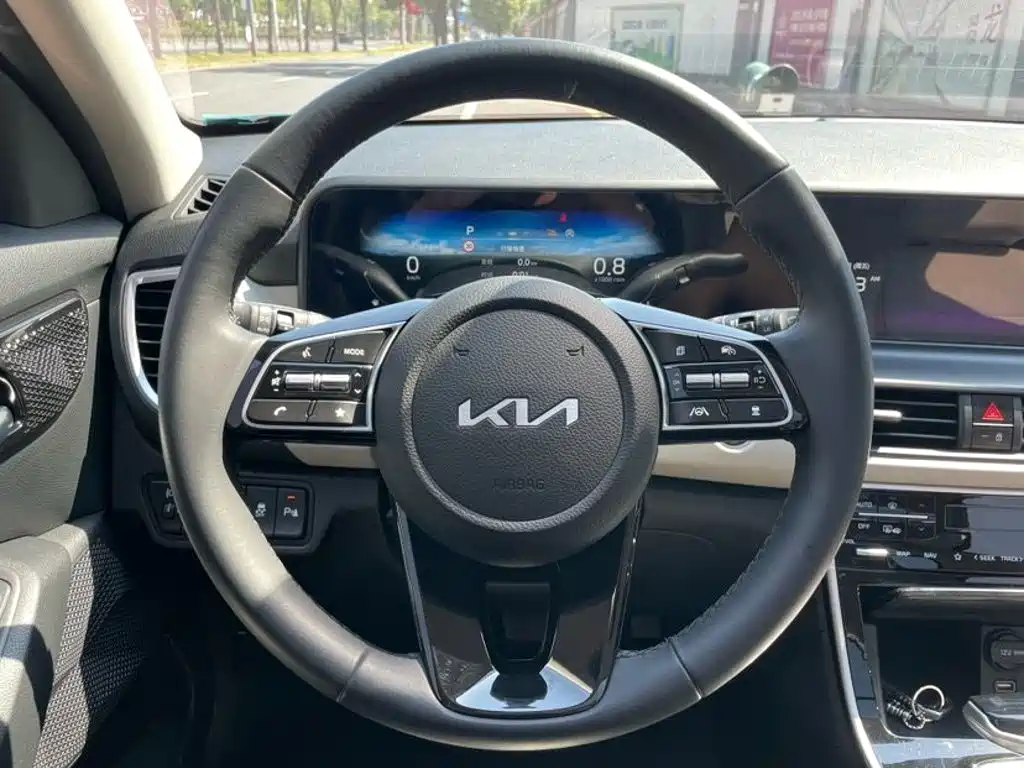Kia Seltos — миниатюра 14