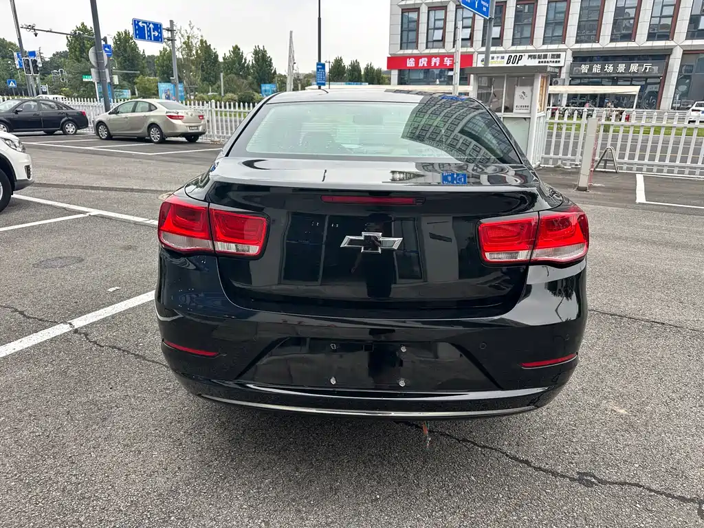 Chevrolet Malibu — миниатюра 8