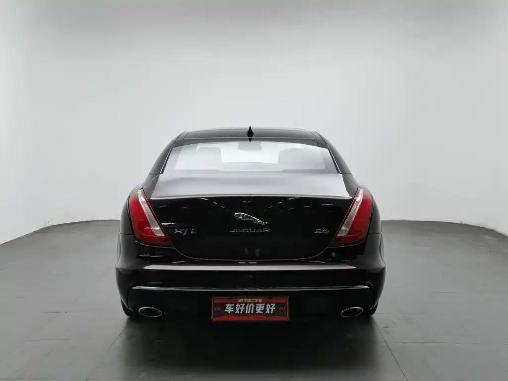 Jaguar XJ — миниатюра 4