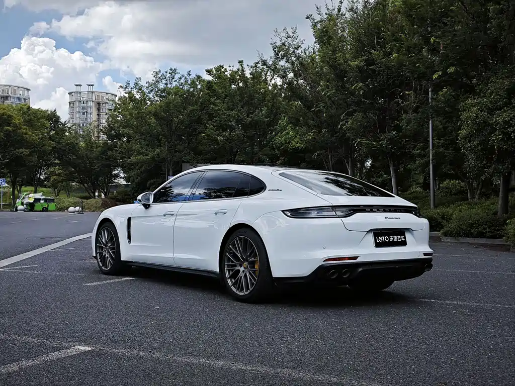 Porsche Panamera — миниатюра 5